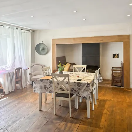 Maison Authentique Avec Cantou 5pers, Jardin Prive