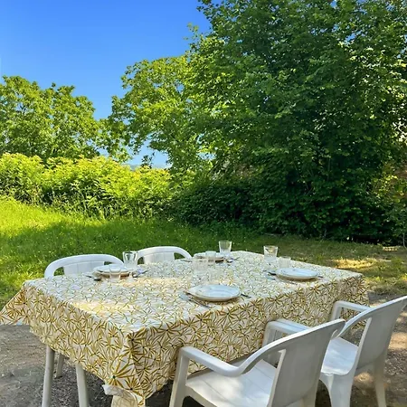 Maison Authentique Avec Cantou 5pers, Jardin Prive Semesterbostad Saint-Illide